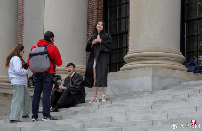 美国撤销中国学生签证