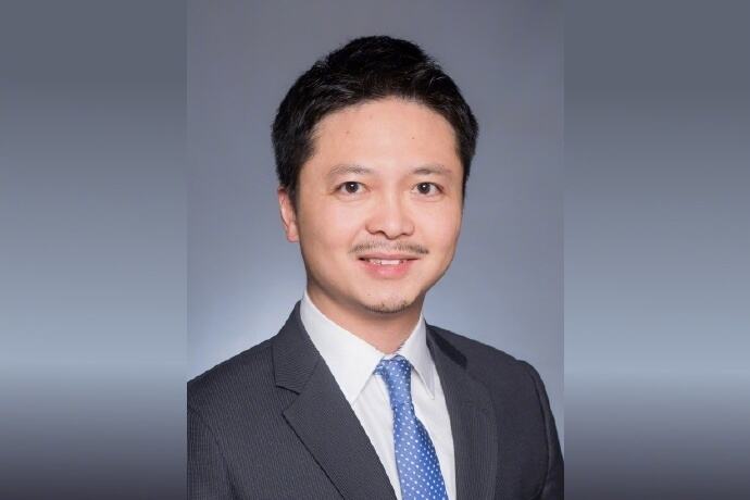 李文龙任职恒生中国