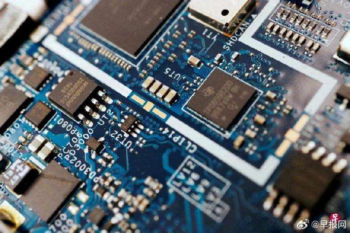 半导体上市热潮