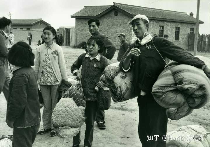 解放区群众热情劳动